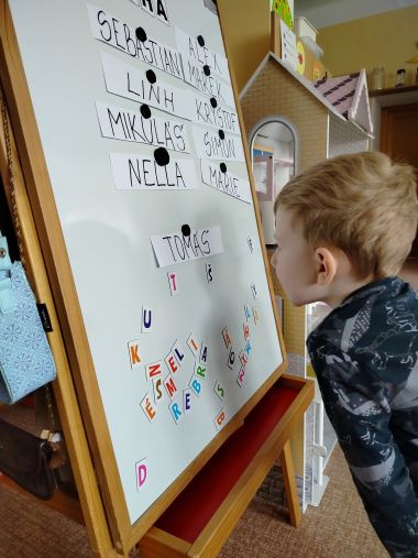 V BŘEZNU jsme měli napilno