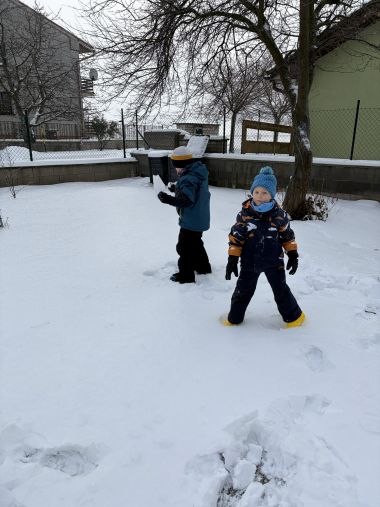 Když napadne sníh a mráz štípe do tváří